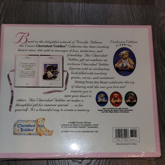 Cherished Teddies book and figurine - Picture 7 of 7